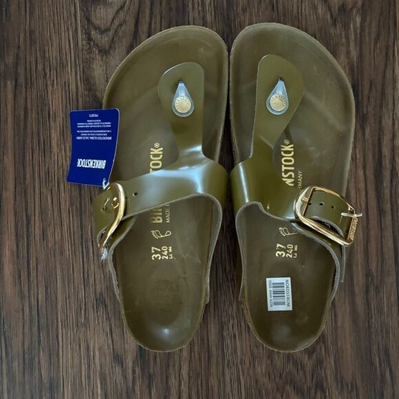 Birkenstock | Big Buckle Gizeh Sandals - Picture 6 of 6